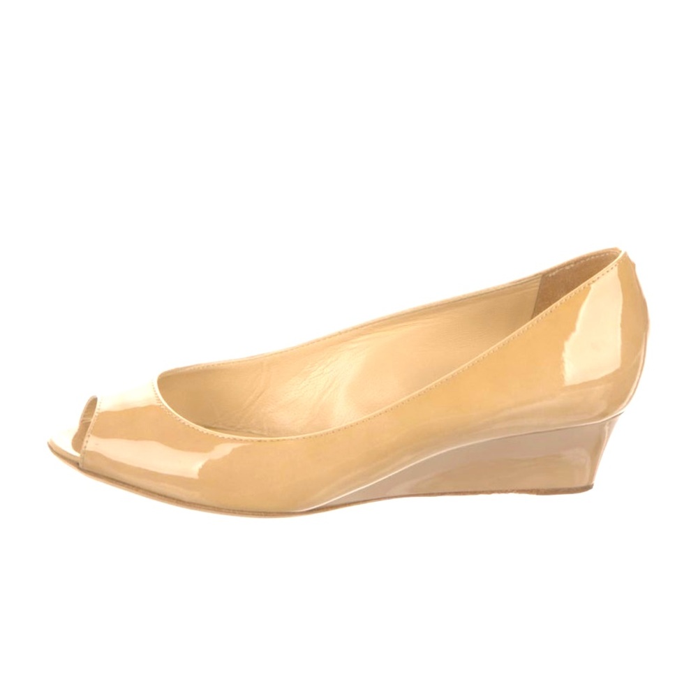 Jimmy Choo
Patent Leather Sandals
Size: 6.5